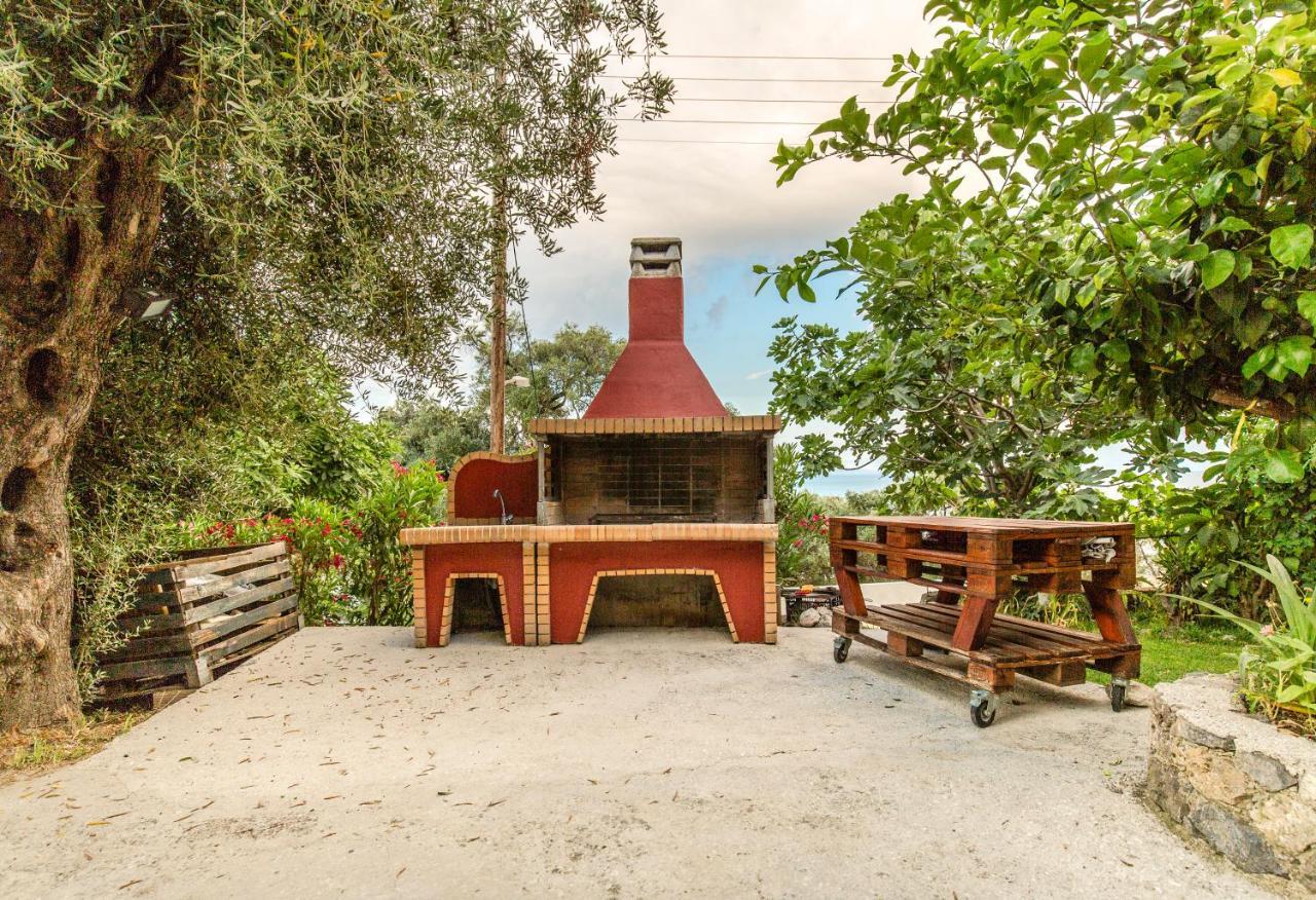 Appartement Alesti House With Garden And Private Access